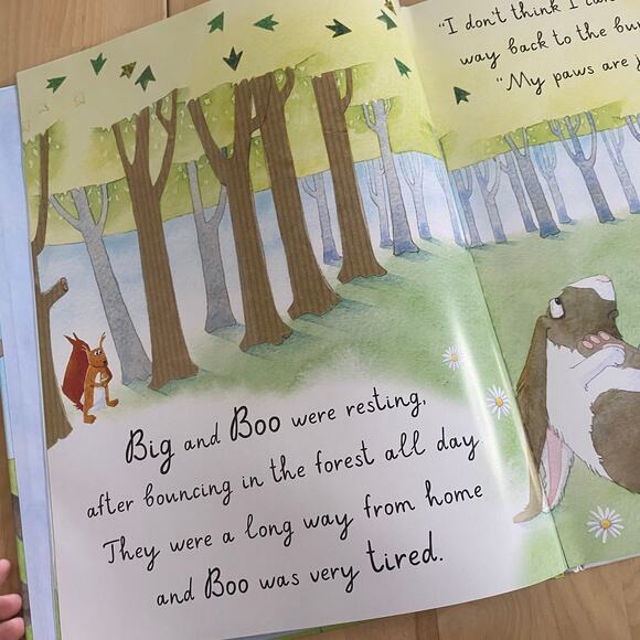 The Love In My Heart Oversized Hardback Lap Book - Picture 3 of 7